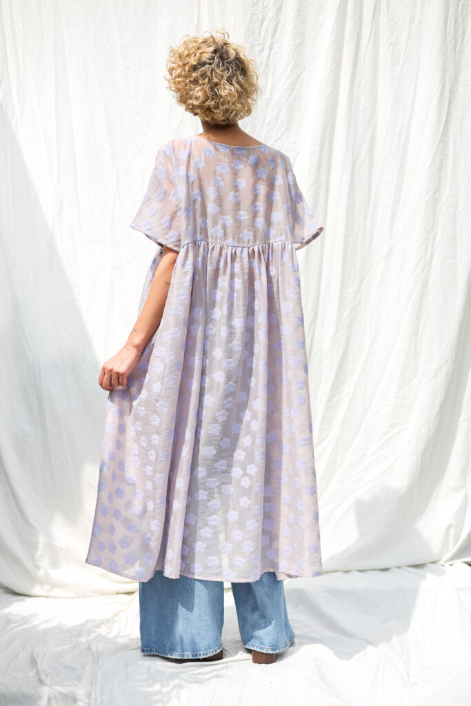 Lavender floral oversized viscose organza dress SILVINA - Image 3