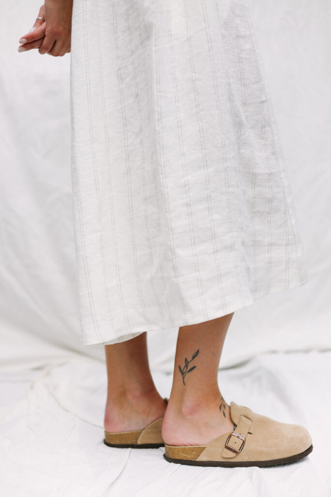 Sleeveless Linen Summer Slip Dress with Side Gathers ONA - Image 2