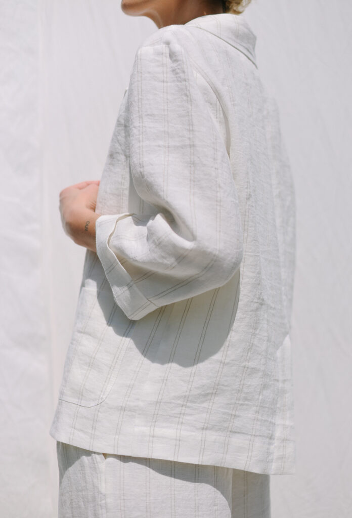 White Striped Linen 3/4 Sleeve Blazer - Image 4