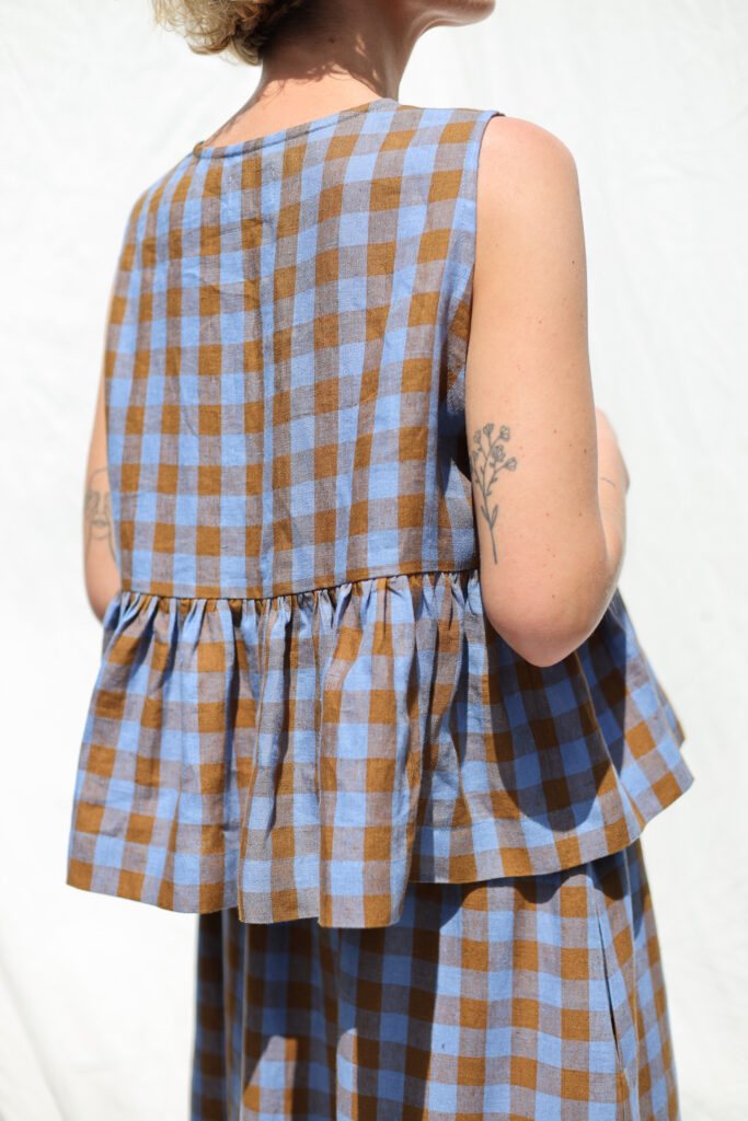 Sleeveless Bluebonnet Checked Linen Top with Ties - Image 2