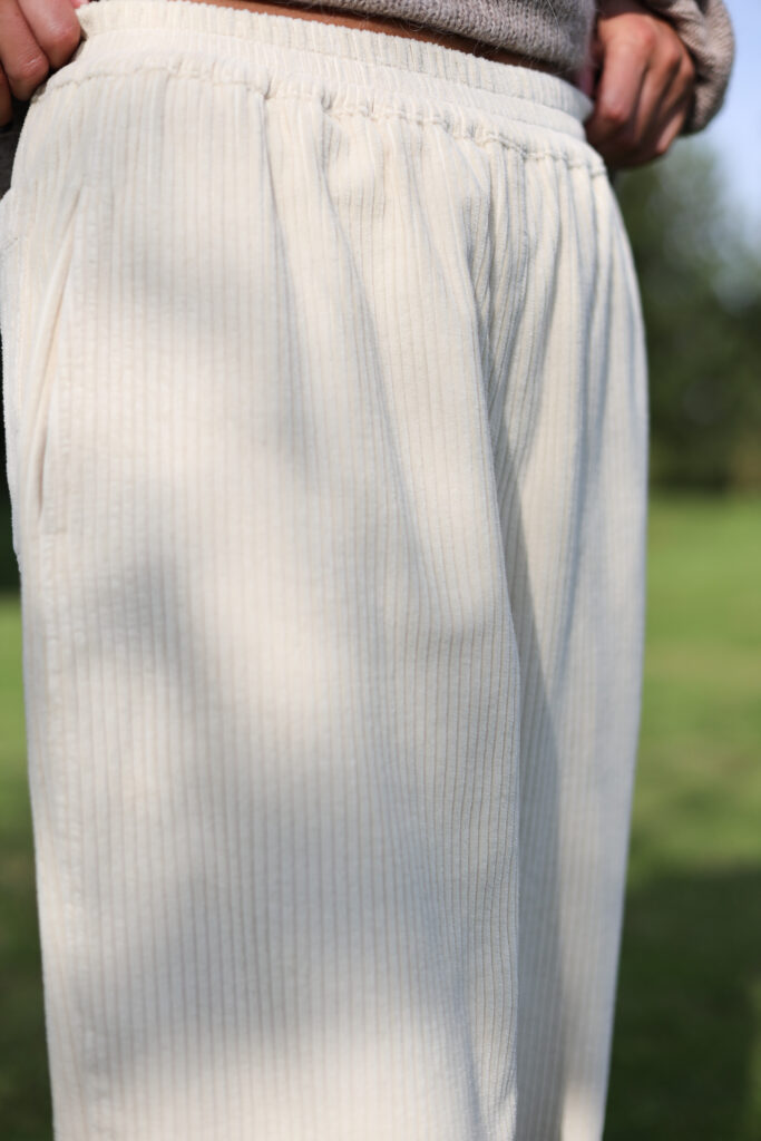 Ivory Corduroy Balloon Trousers VIVIAN - Image 4