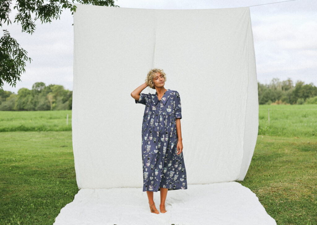 Sailor collar loose fit dress in BLUE JOSIE abstract print - Image 1