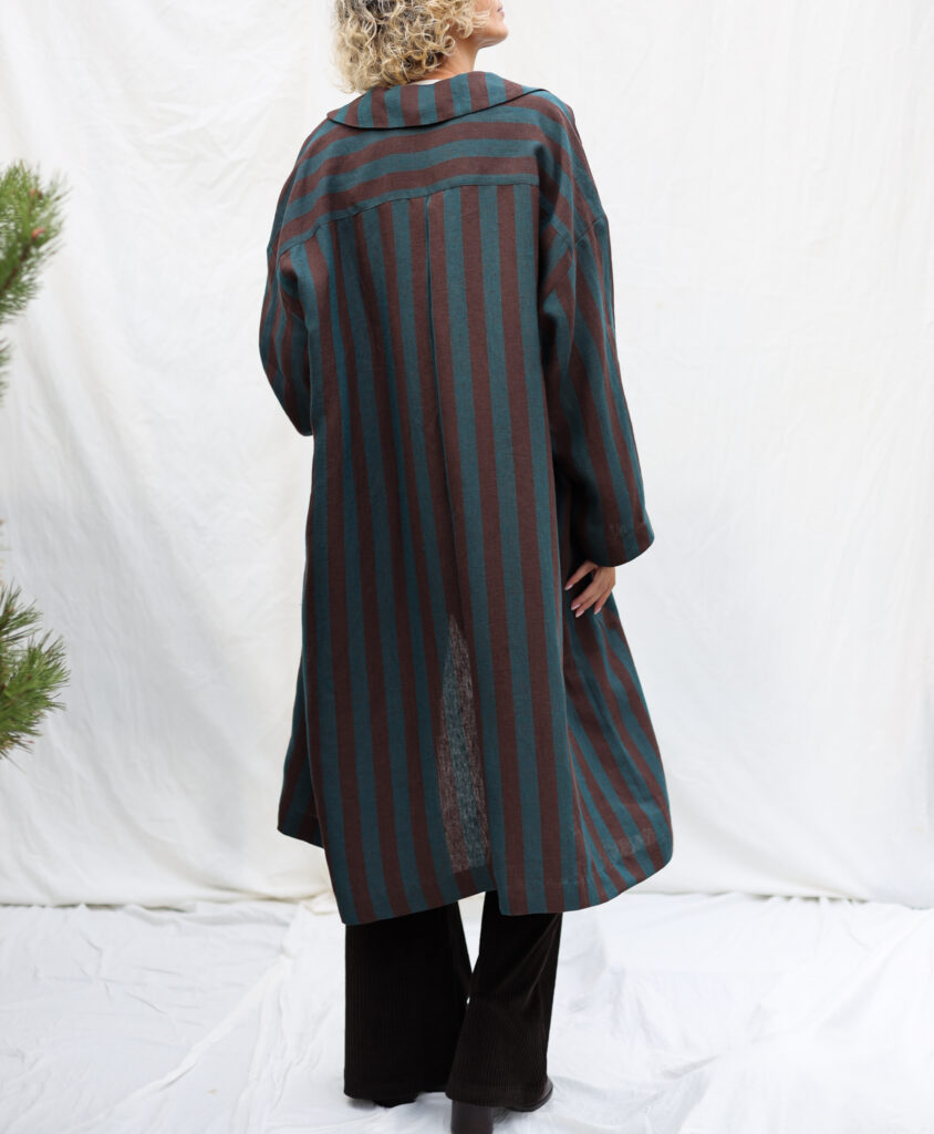 Oversized double breasted linen coat - Image 5