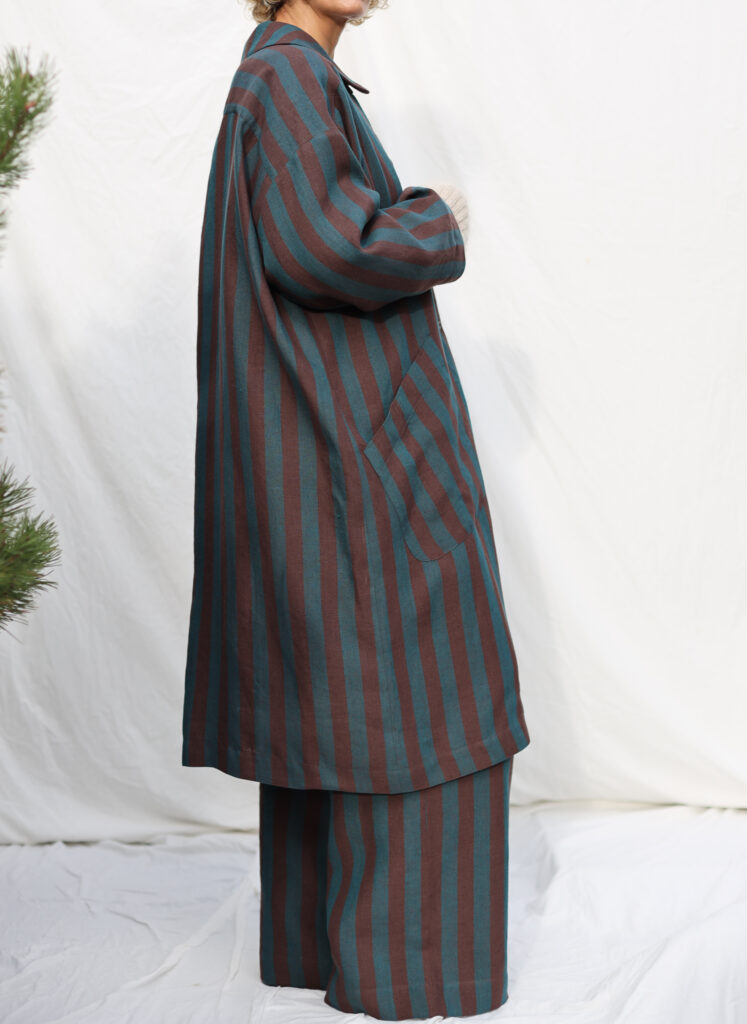 Oversized double breasted linen coat - Image 1