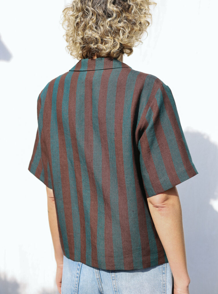 Revere Collar Short Sleeve Linen Shirt ESTEE in Stripes - Image 2