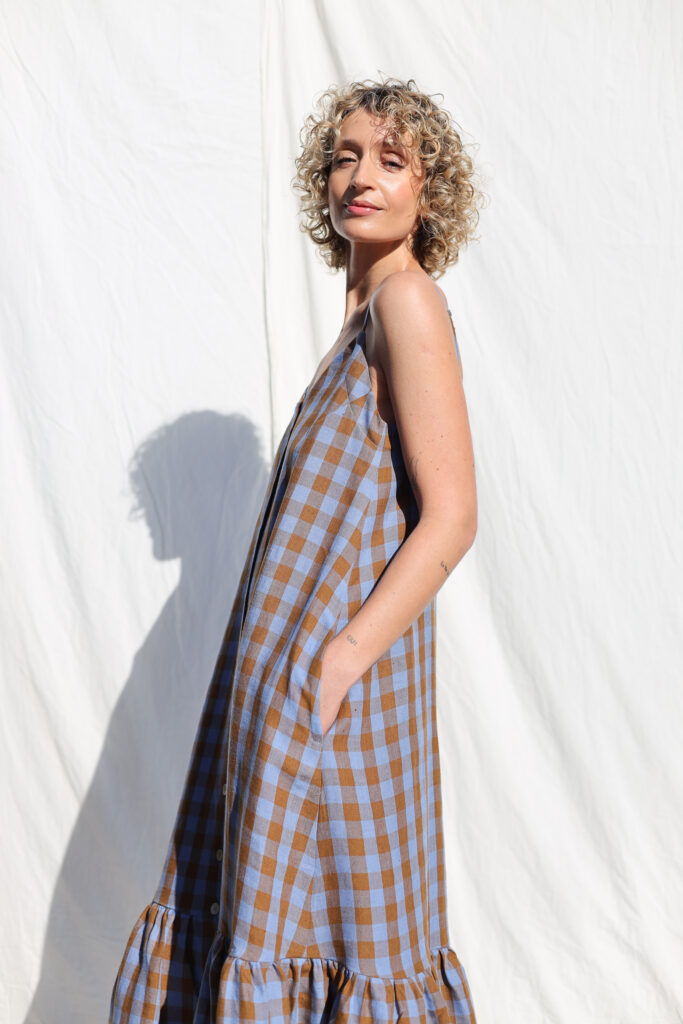 Sleeveless Checks Linen Dress With Ruffled Hem - Image 3