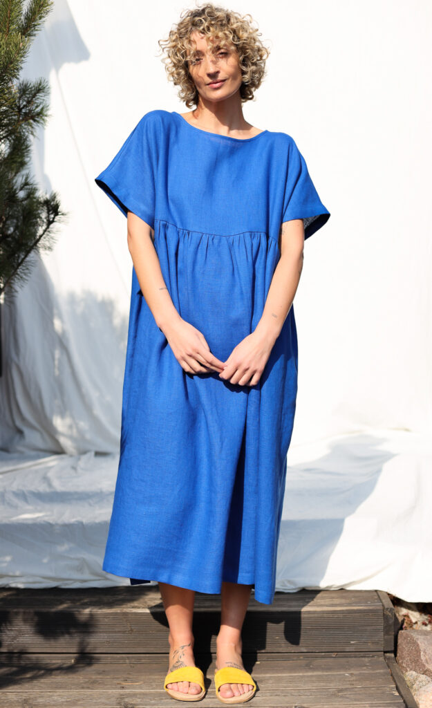 Oversize linen dress in Royal Blue SILVINA | Dress | Sustainable clothing | OffOn clothing