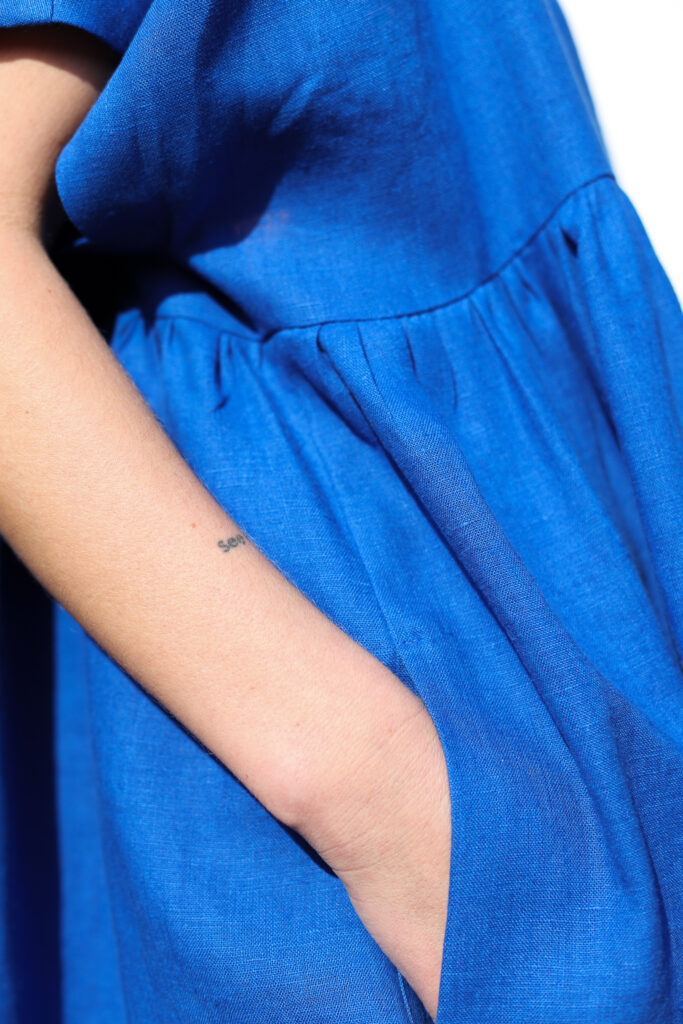 Oversize linen dress in Royal Blue SILVINA - Image 7
