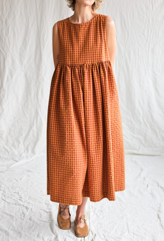 Sleeveless Smock Dress In Seersucker Checks | Dress | Sustainable clothing | OffOn clothing