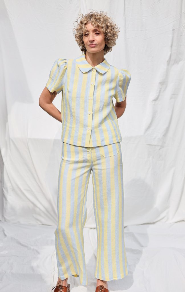 Linen top with Peter Pan collar