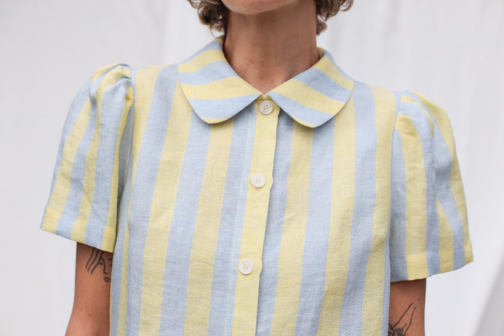 Linen top with Peter Pan collar