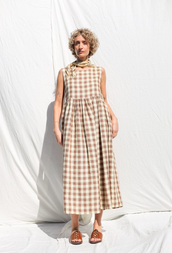 Sleveless linen smock dress in checks