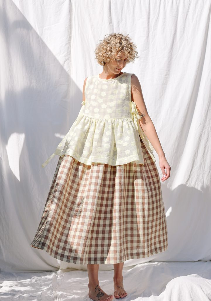 Sleveless linen smock dress in checks