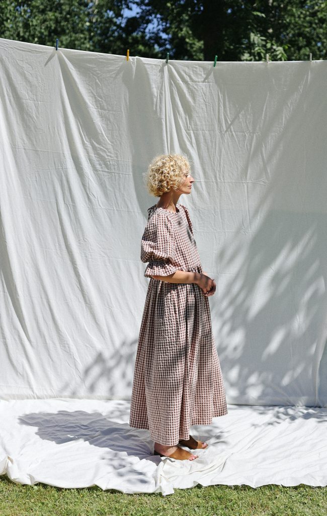 Puffy sleeves seersucker checks dress NINA | Dress | Sustainable clothing | OffOn clothing