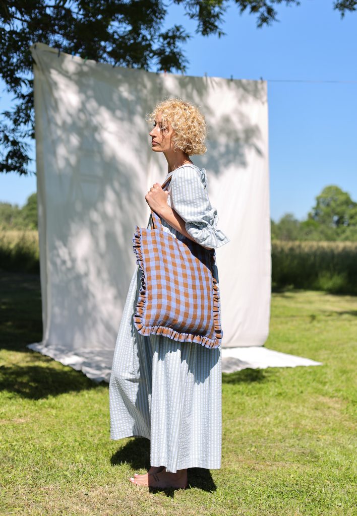 Linen Tote Bag with Ruffles in Bluebonnet Checks