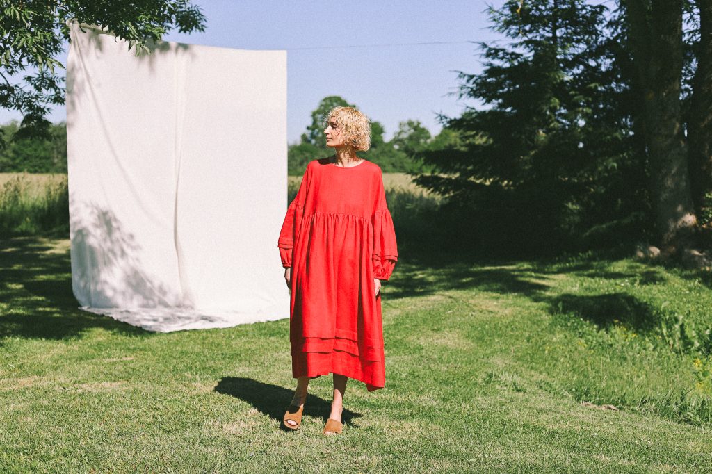 Oversized Linen Dress with Pleated Details | Dress | Sustainable clothing | OffOn clothing