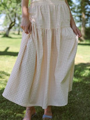 Elasticated Waist Seersucker Gingham Maxi Skirt | Skirt | Sustainable clothing | OffOn clothing