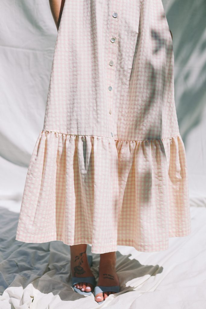 Sleeveless Ruffled Hem Maxi Dress in Seersucker Checks