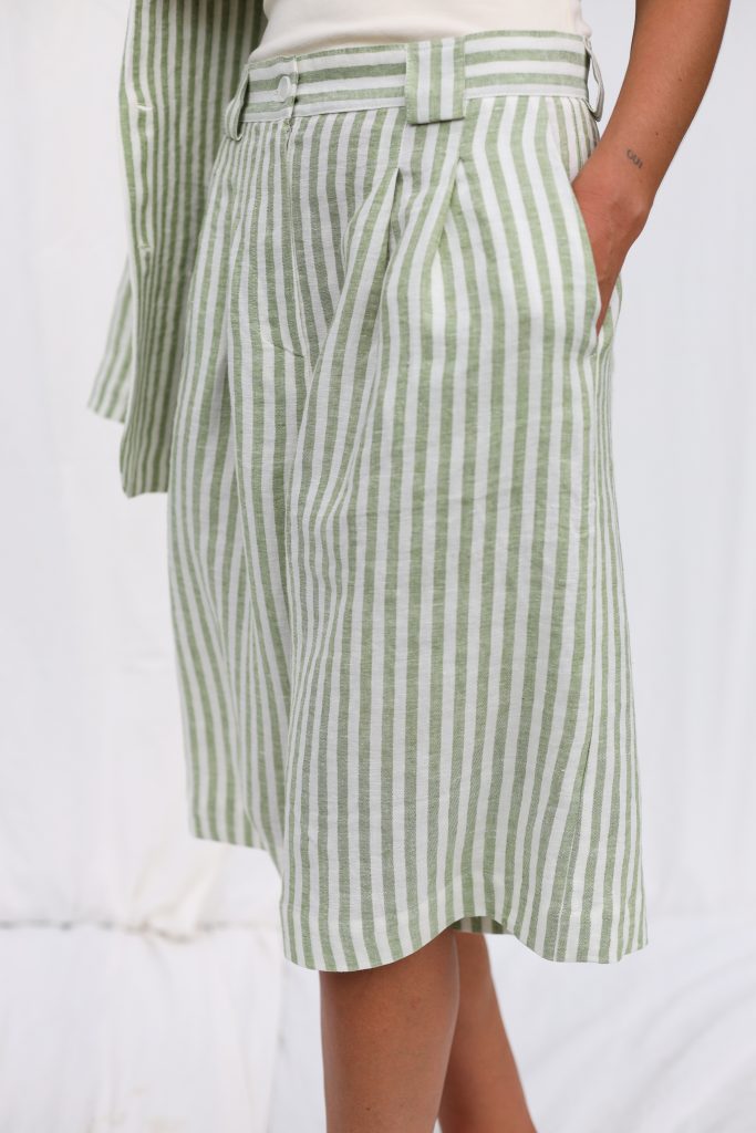 Blazer and Bermuda shorts linen set