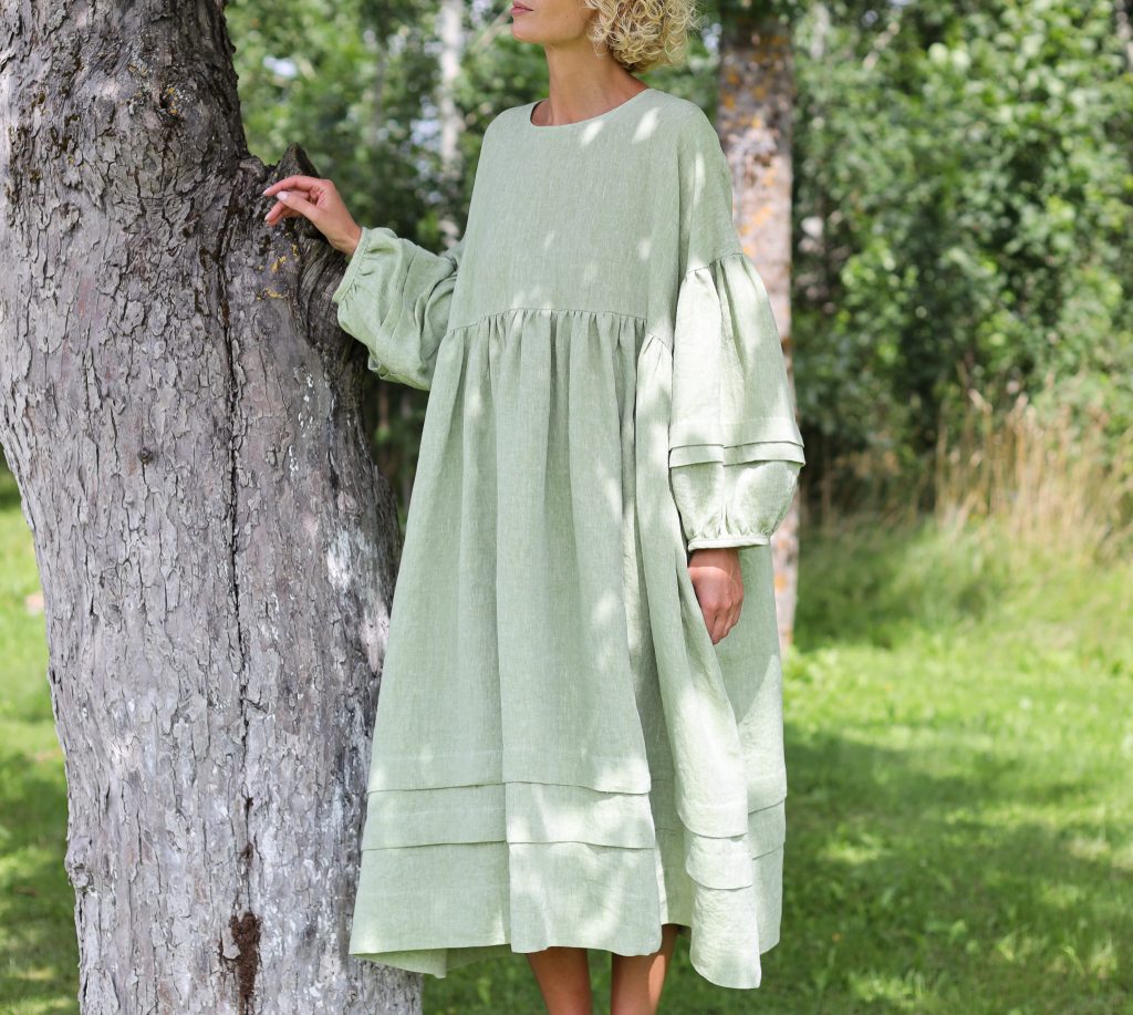 Oversized Linen Dress with Pleated Details in Leaf Green Melange | Dress | Sustainable clothing | OffOn clothing