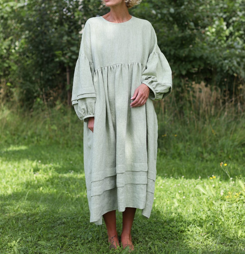 Oversized Linen Dress with Pleated Details in Leaf Green Melange | Dress | Sustainable clothing | OffOn clothing