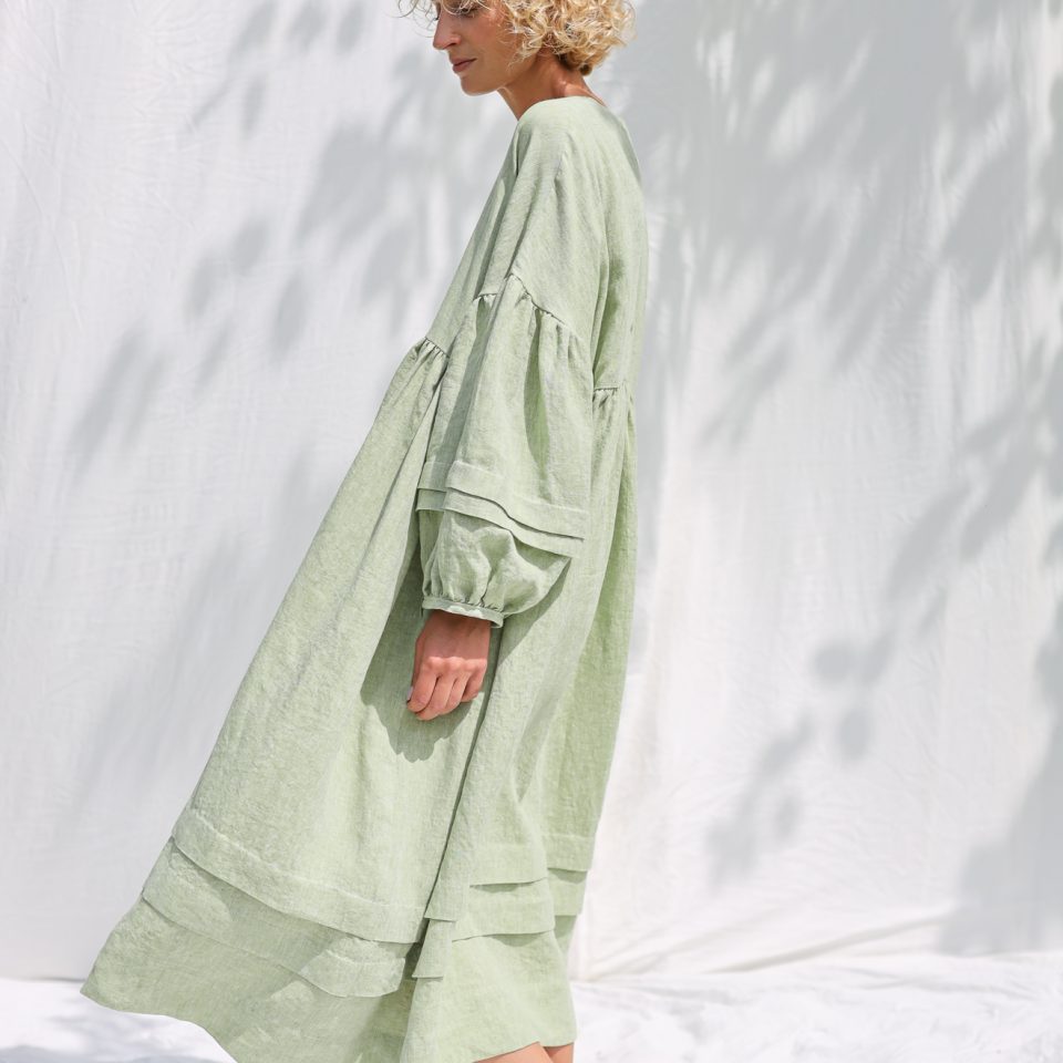 Oversized Linen Dress with Pleated Details in Leaf Green Melange