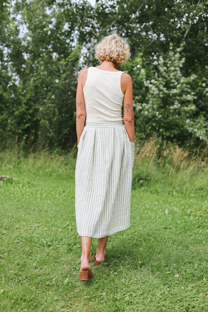 Pleated Linen Skirt with Patch Pockets