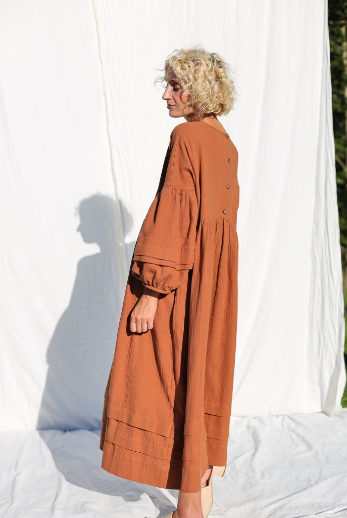 Oversized Caramel Double Gauze Dress with Pleated Details | Dress | Sustainable clothing | OffOn clothing