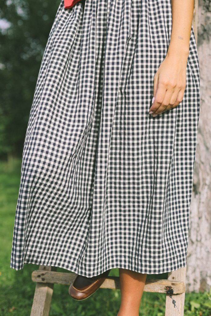 Gingham Sleeveless Seersucker Smock Dress