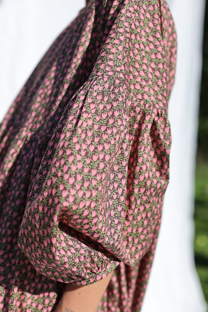 Oversized Oversized Dress GRETA in Tana Lawn Cotton Paper Tulips Print