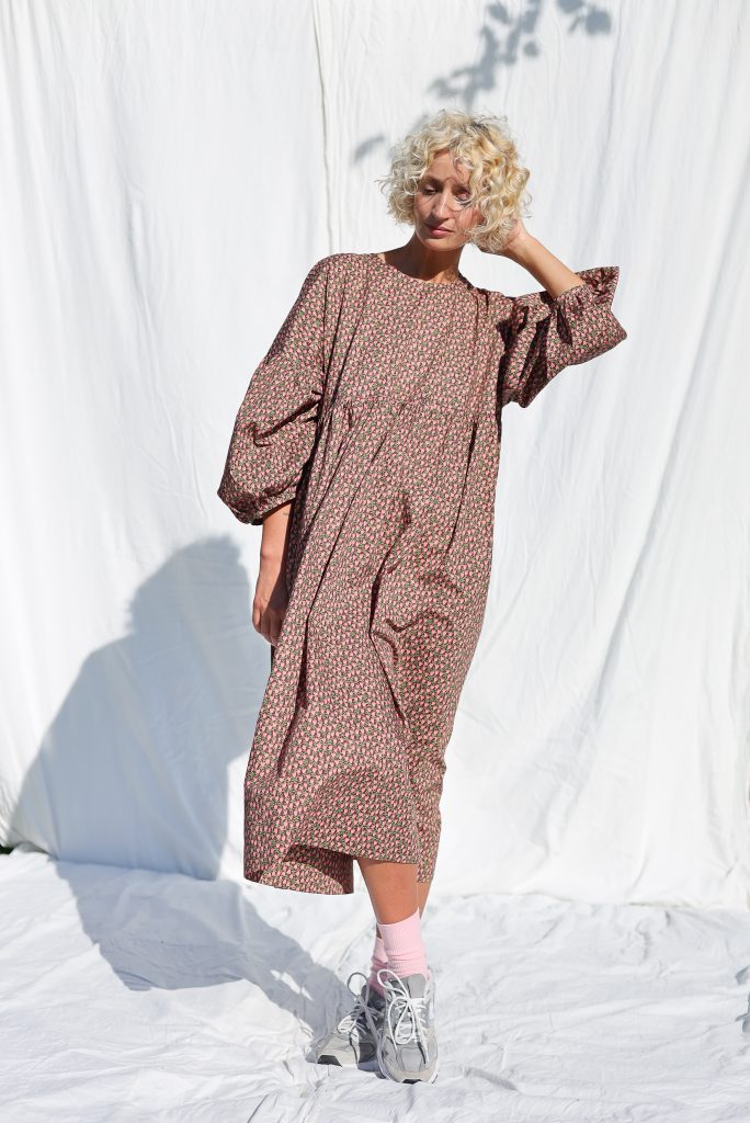 Oversized Oversized Dress GRETA in Tana Lawn Cotton Paper Tulips Print - Image 8