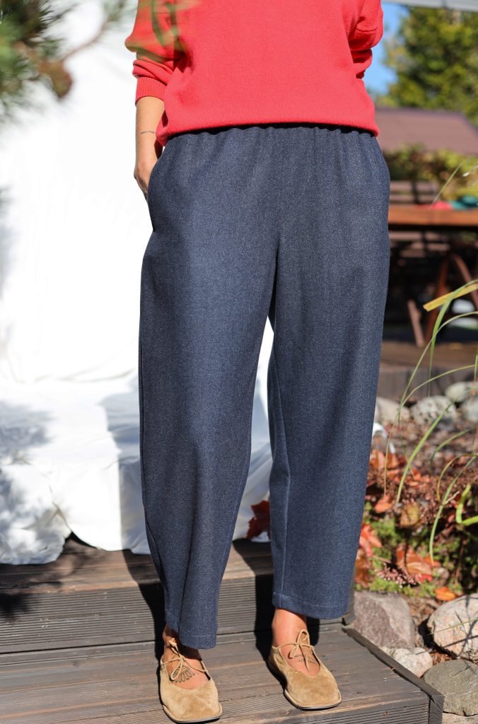 Navy Blue Herringbone Wool-Blend Balloon Style Trousers VIVIAN
