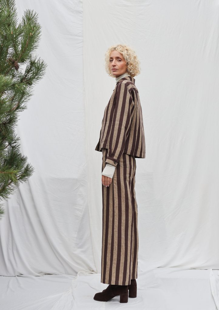 Peter Pan Collar Cropped Linen Jacket in Stripes