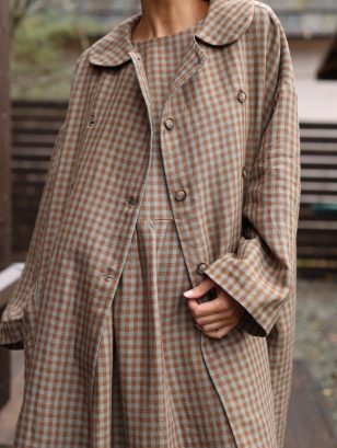 Oversized Gingham Linen Coat | Coat | Sustainable clothing | OffOn clothing